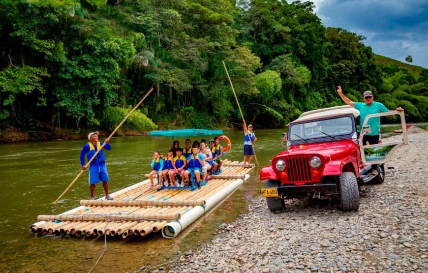 Balsaje sobre el Río La Vieja — Aventura